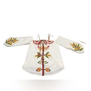NWT Red Carter Embroidered Off-Shoulder Top - White and Multicolor